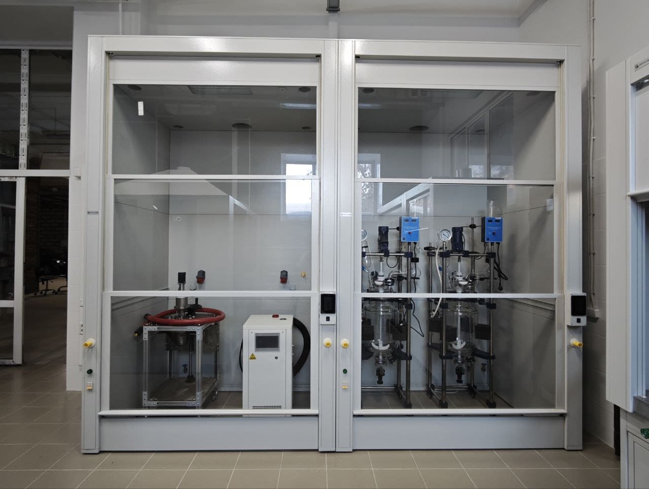 Пример работы в ООО ИХТЦ с мебелью производителя «Главная страница»